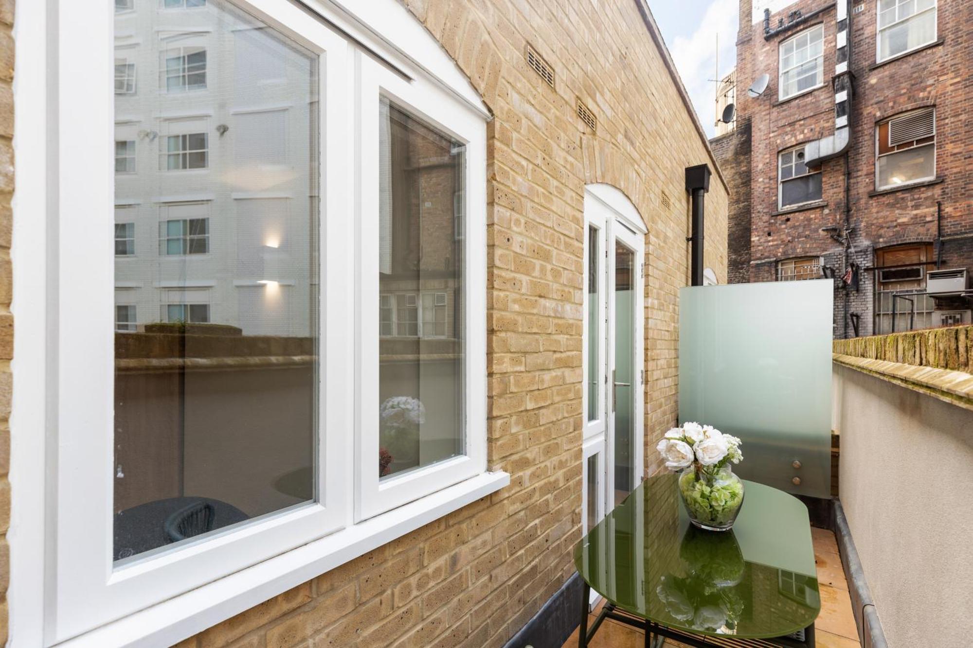 Luxury 2bed 2bath In Westminster 7ppl Londra